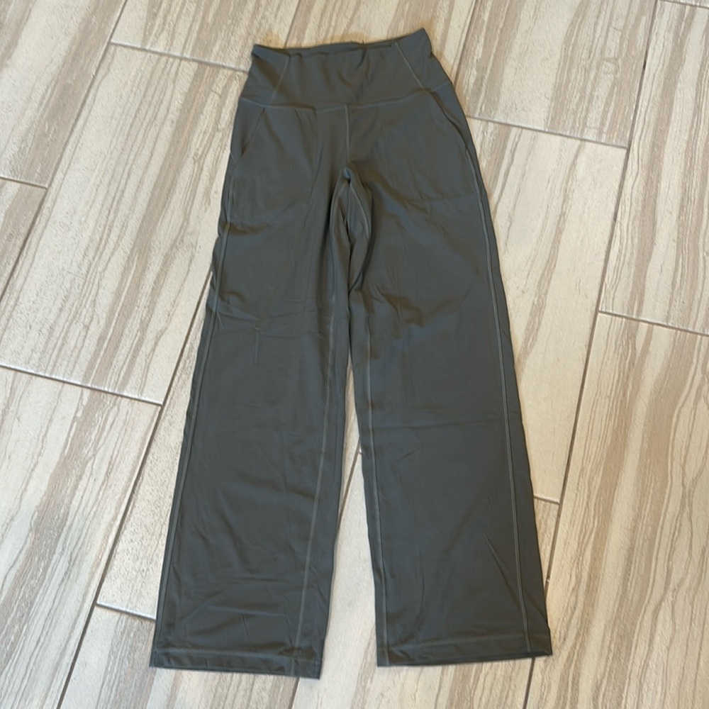 Lululemon wide leg aligns